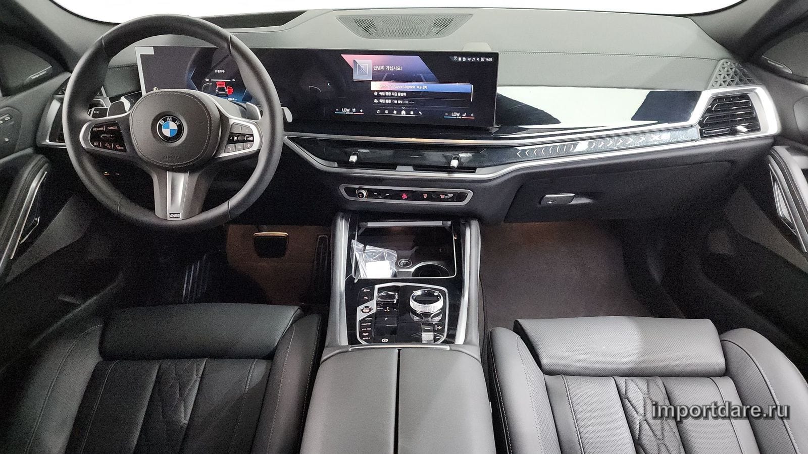 BMW X6 сзади
