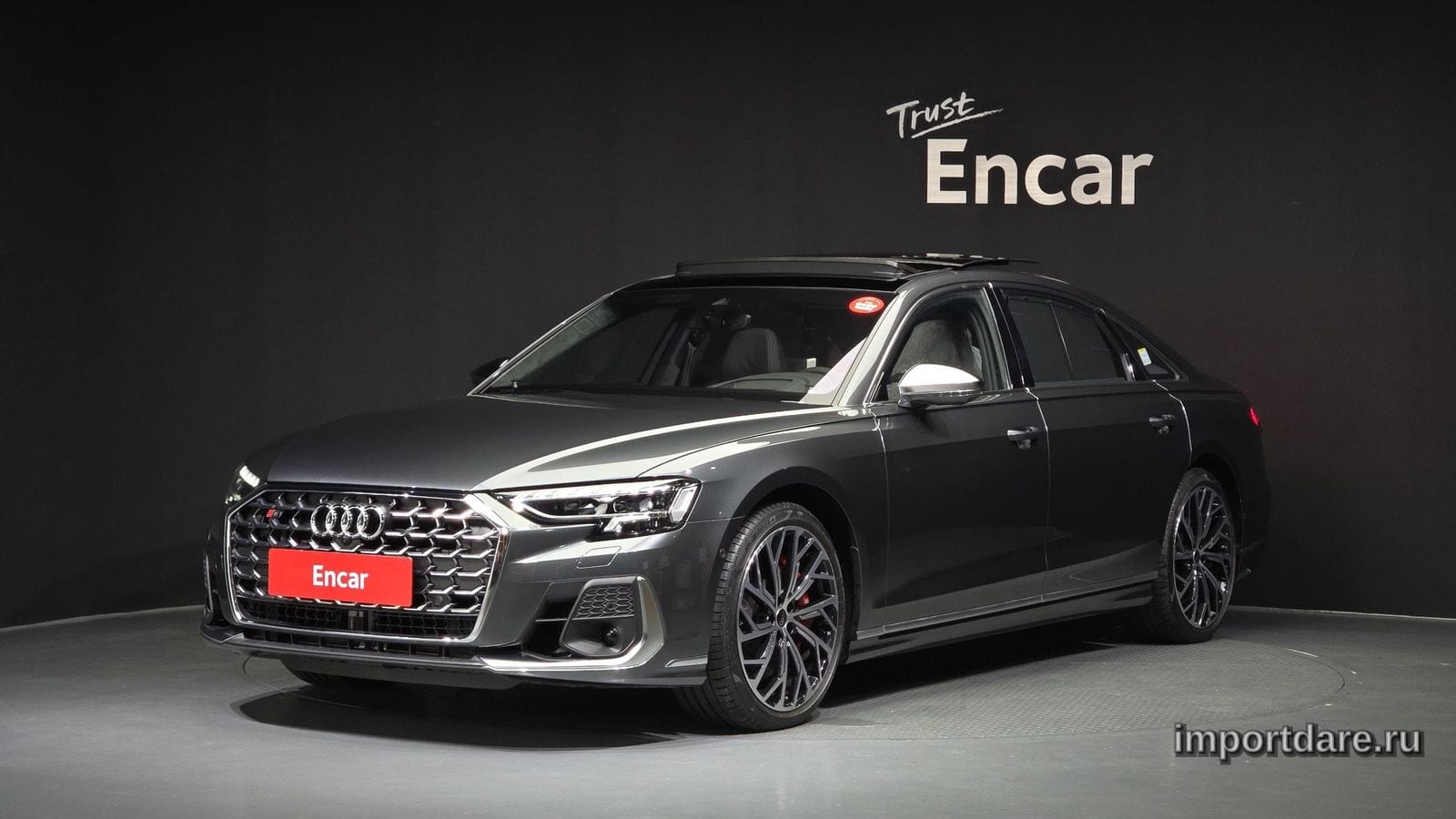 Audi S8 2025
