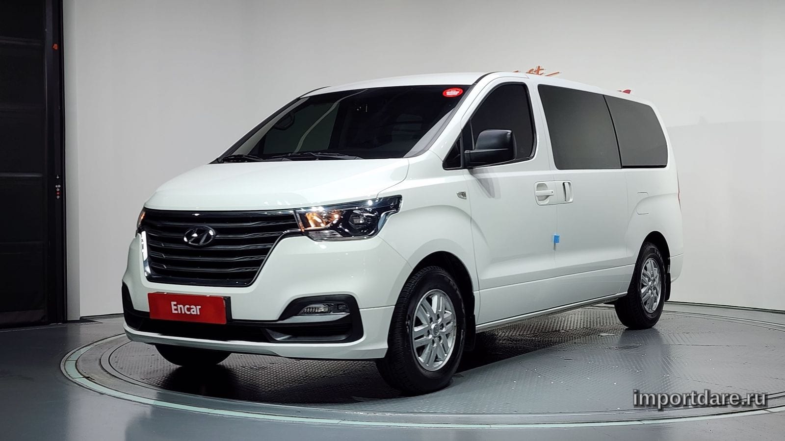 Hyundai Starex 2021