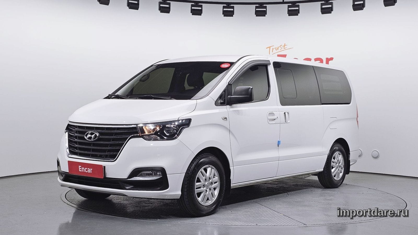 Hyundai Starex 2021