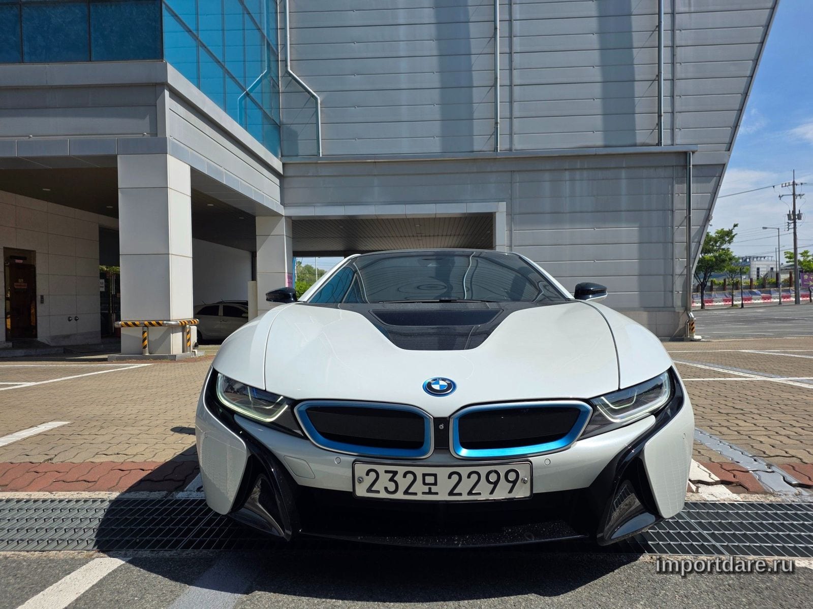 BMW I8 2016