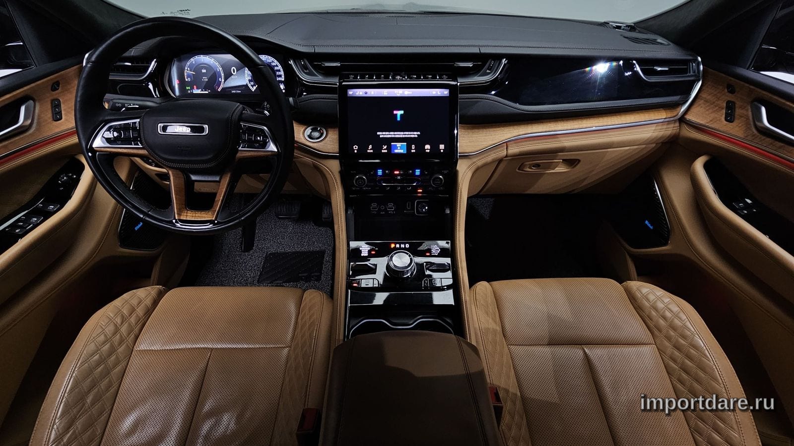 Jeep Grand Cherokee Wl сзади