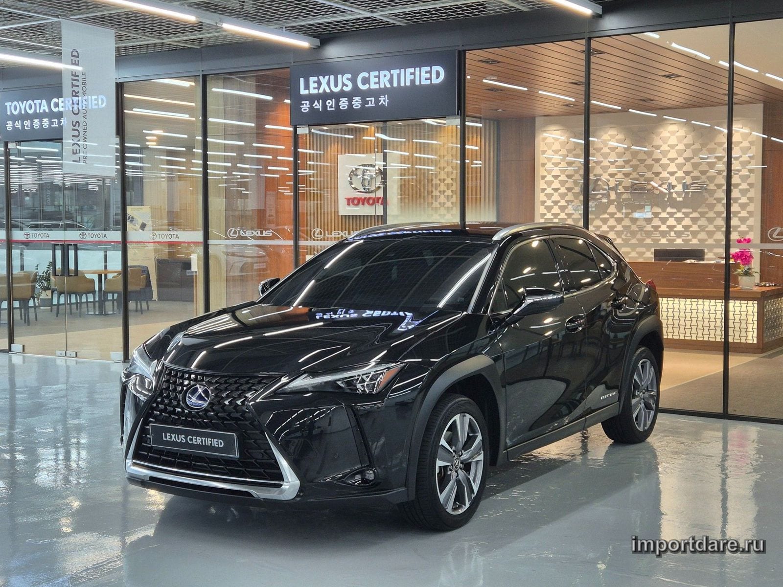 Lexus UX300e 2022