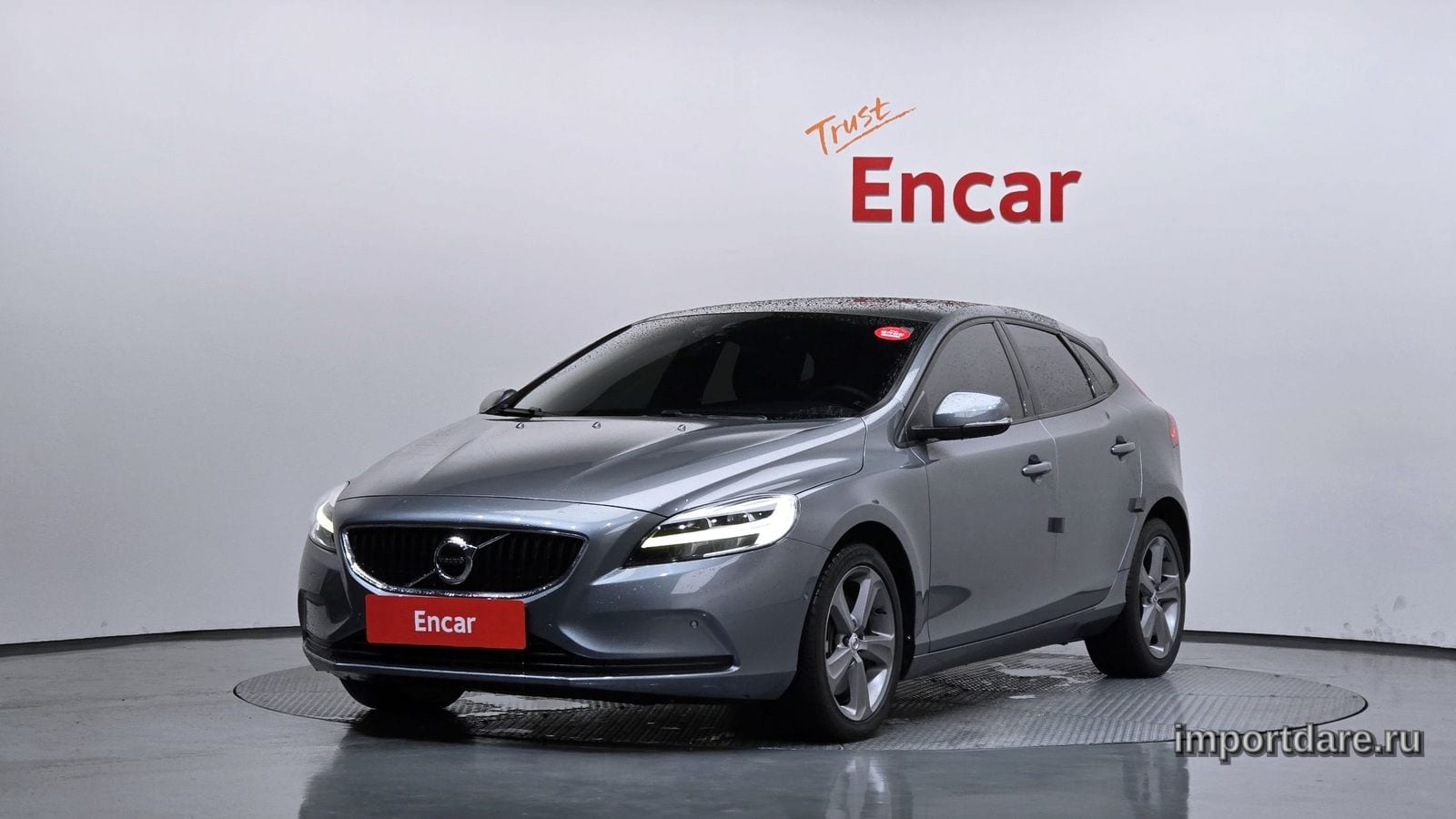 Volvo V40 2018