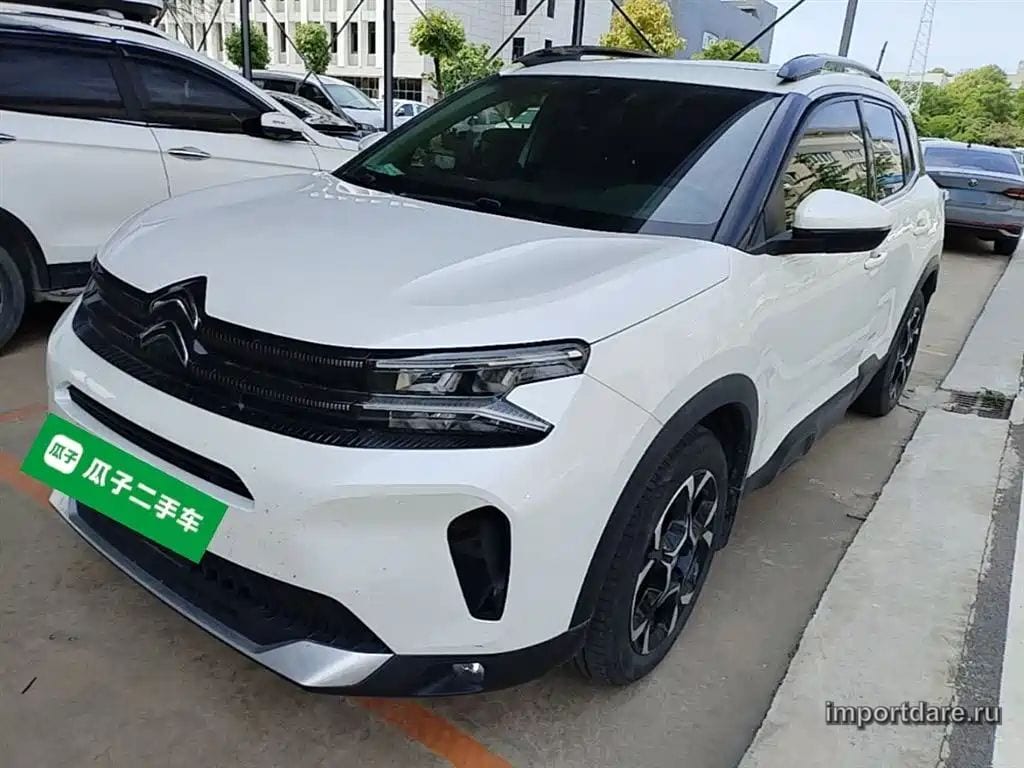 Citroen C5 Aircross спереди