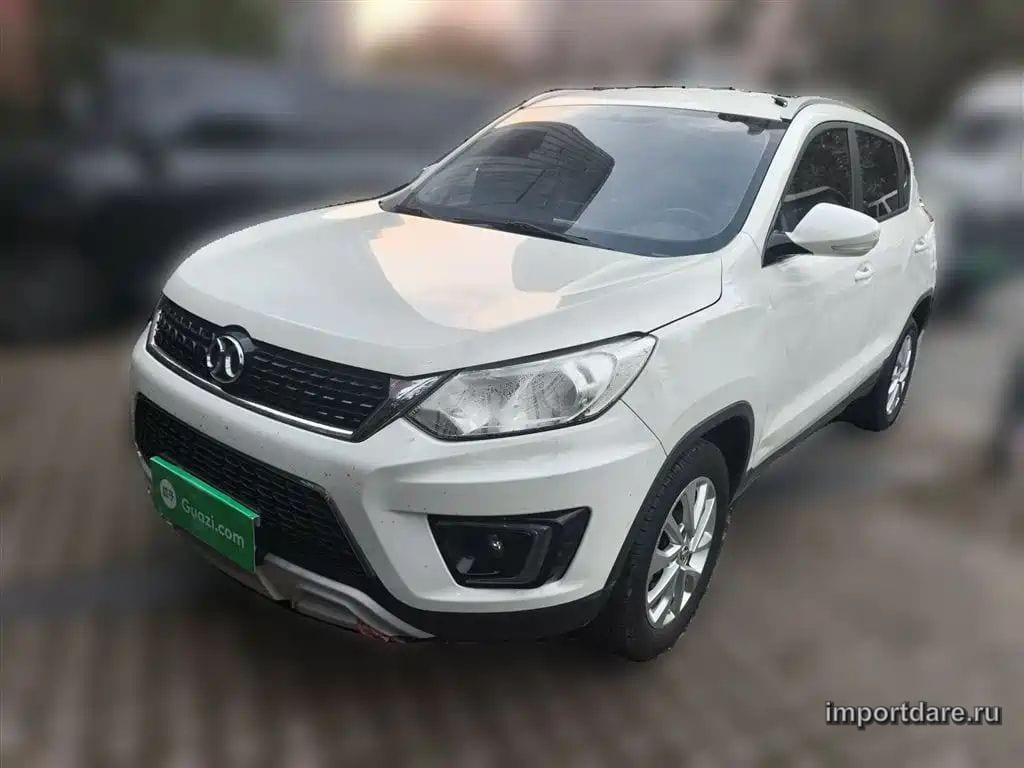 BAIC SENOVA X35 2019 — 96 400 км, белый, Китай — под ключ — фото 1