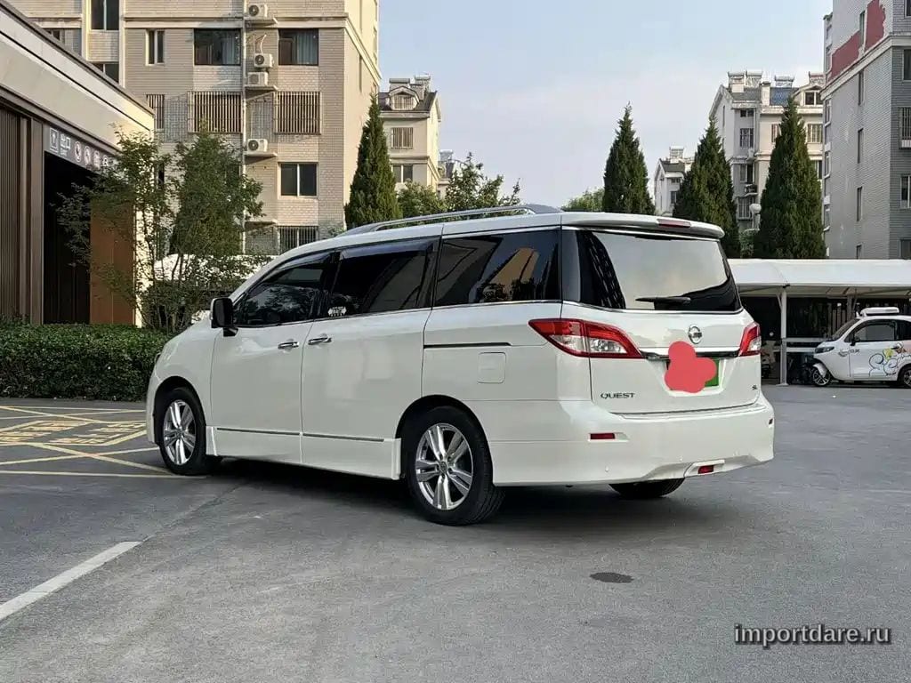 NISSAN QUEST 2016 — 160 000 км, белый, Китай — под ключ — фото 9