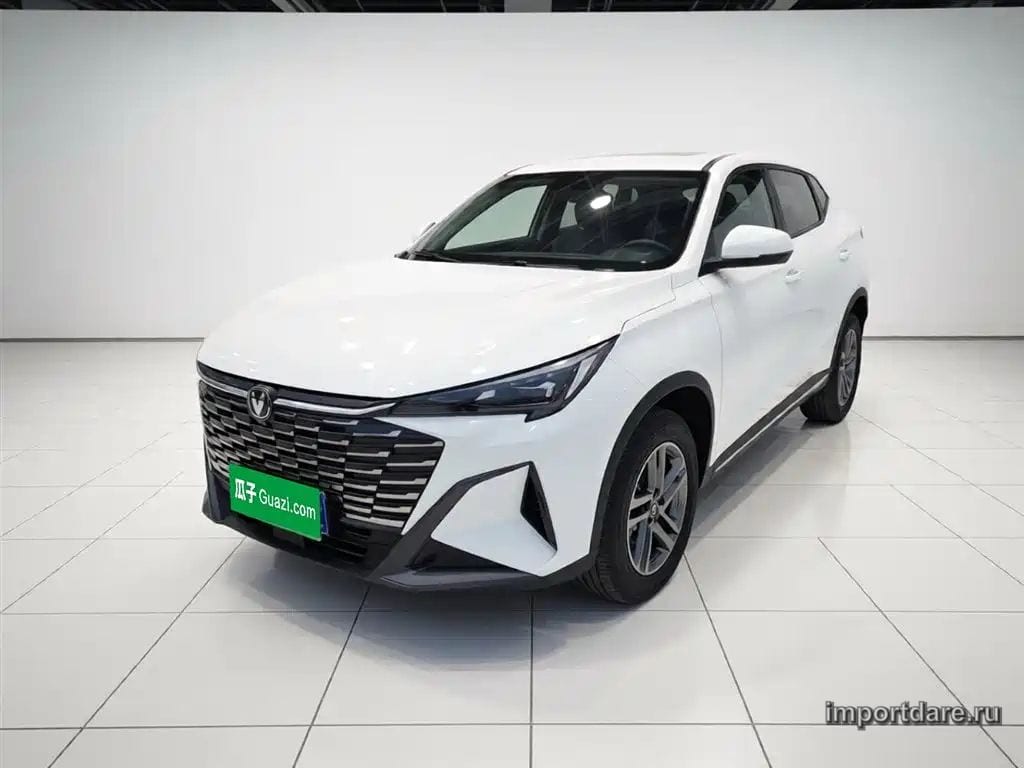 Changan X5 Plus спереди