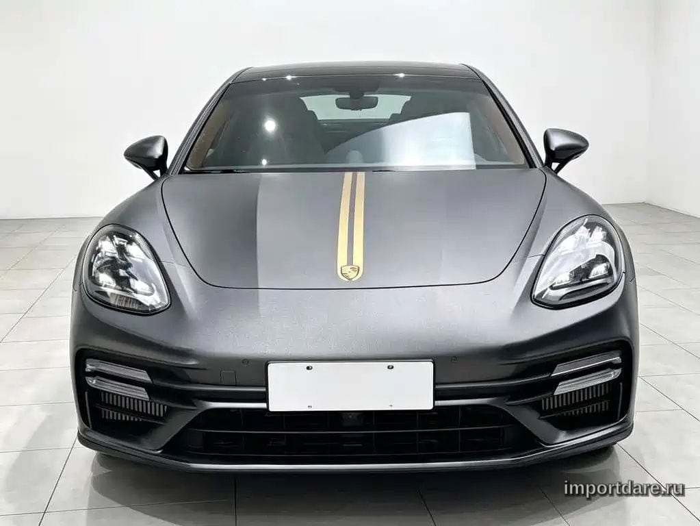 Porsche Panamera New Energy интерьер