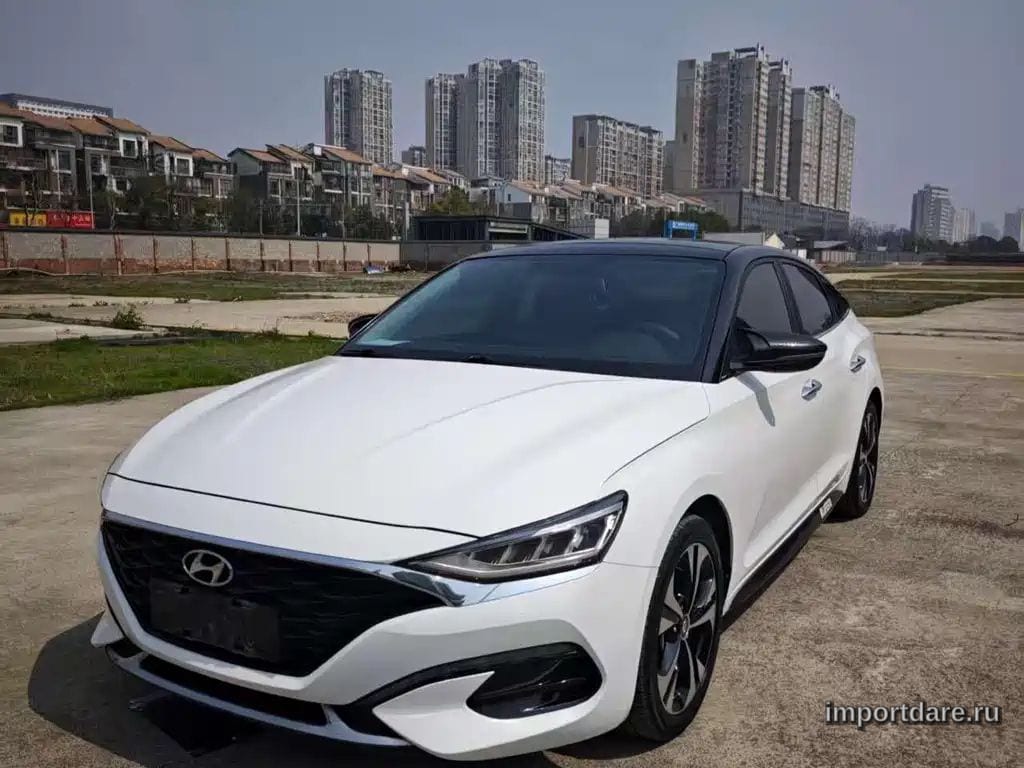 Hyundai Lafesta 2021