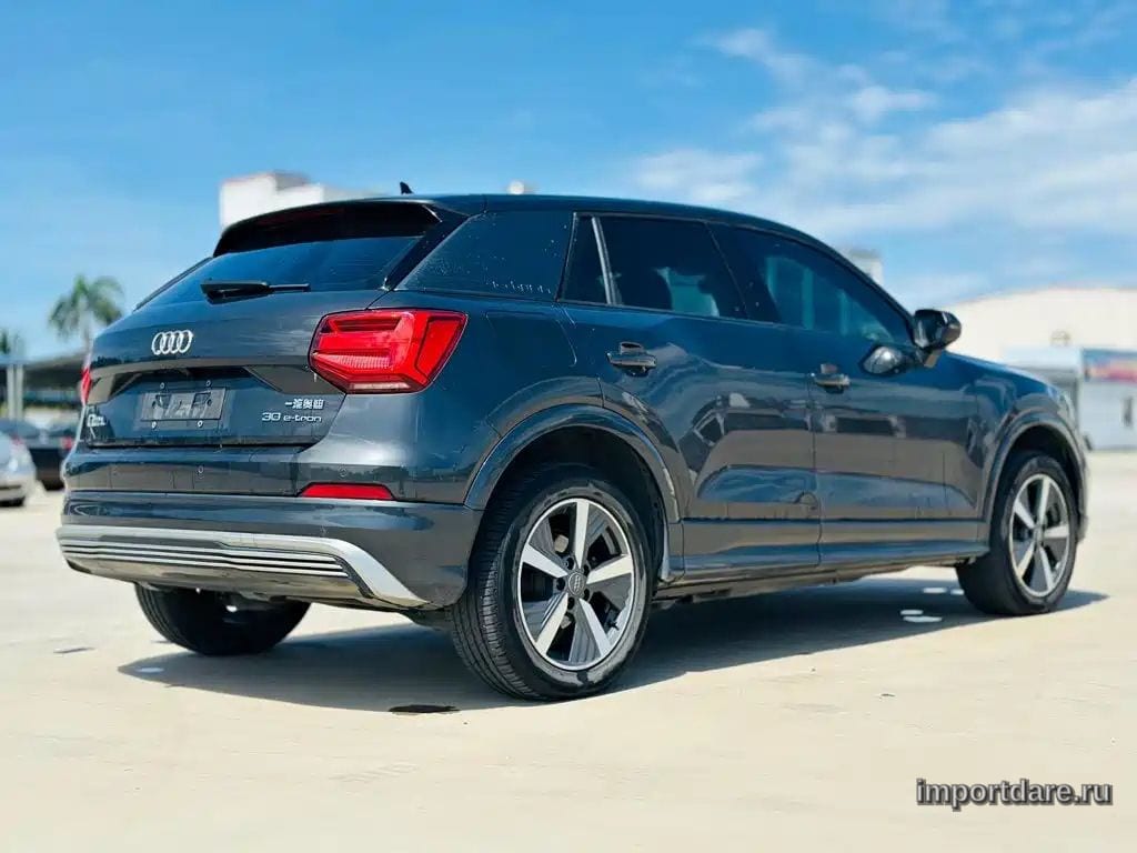 AUDI Q2L E-TRON 2021 — 64 000 км, зелёный, Китай — под ключ — фото 7