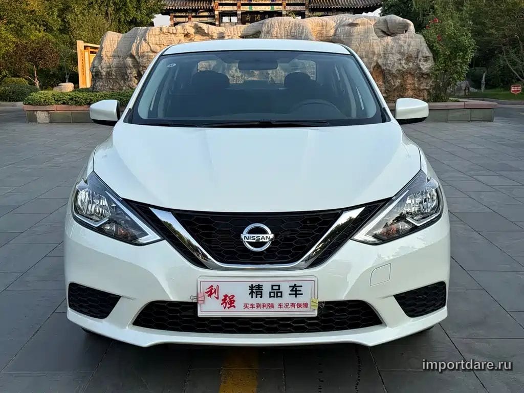 Nissan Sylphy сбоку