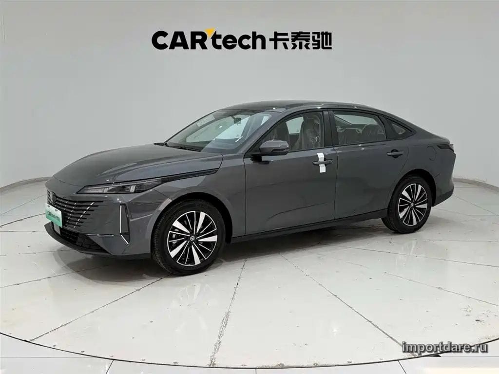 Changan Eado Phev спереди