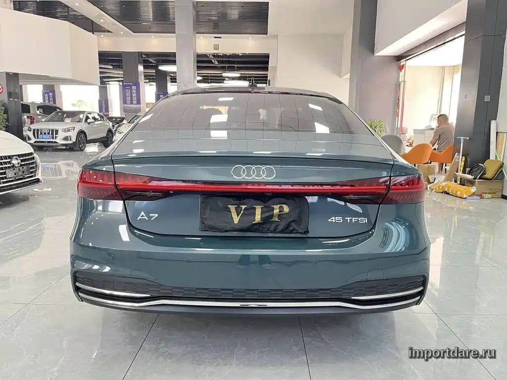 AUDI A7 2021 — 95 000 км, зелёный, Китай — под ключ — фото 6