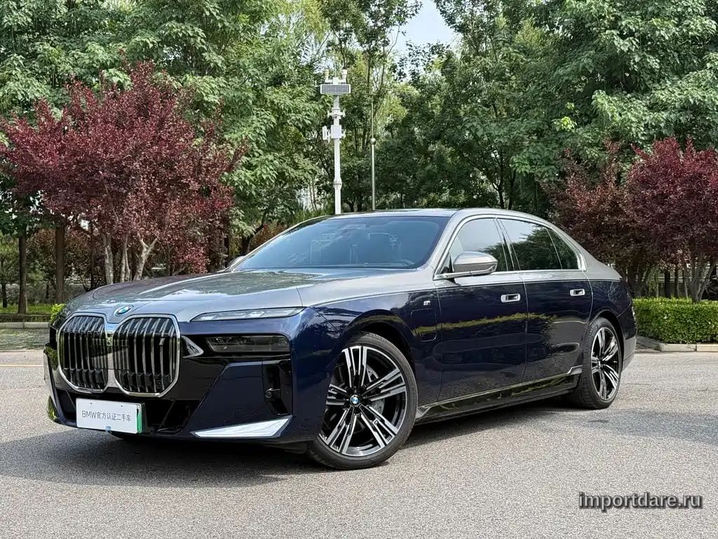 BMW I7 2025