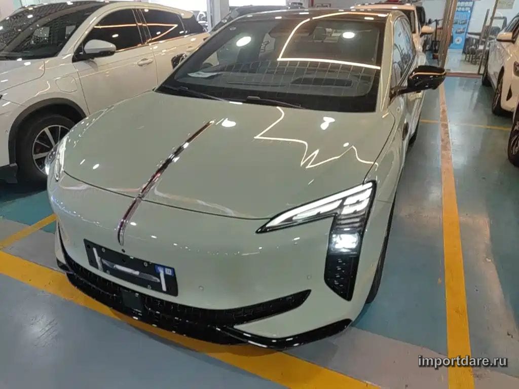 Hongqi EH7 2026