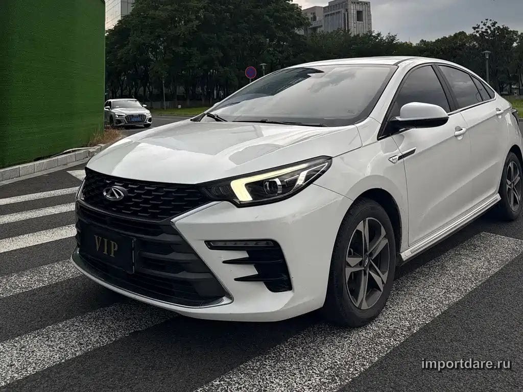 CHERY ARRIZO 5 PLUS 2022 — 37 000 км, белый, Китай — под ключ — фото 1