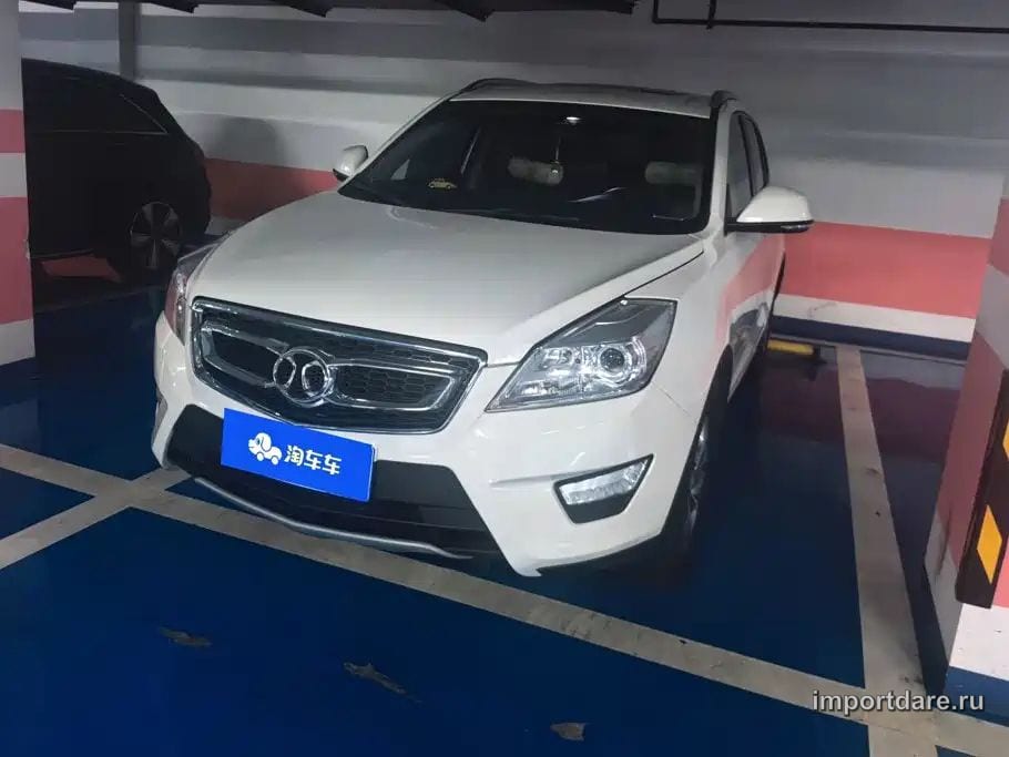 BAIC SENOVA X65 2017 — 74 000 км, белый, Китай — под ключ — фото 1