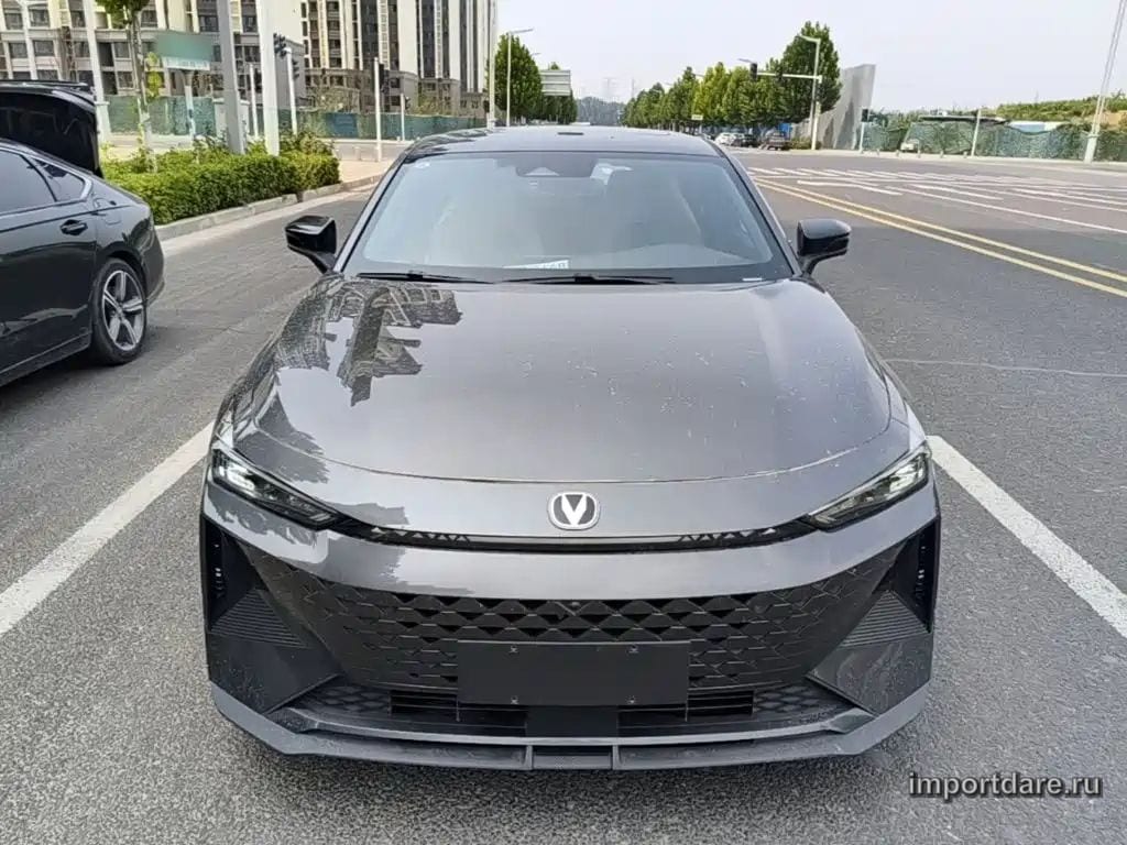 Changan Uni-V Idd интерьер