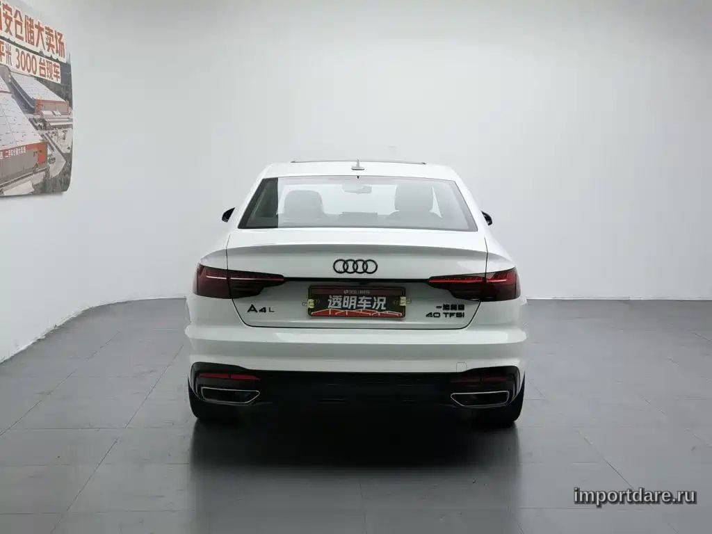Audi A4l сзади
