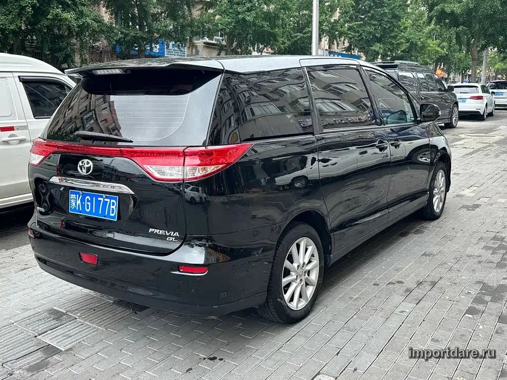 Toyota Previa интерьер