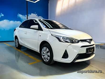Toyota Vios Fs спереди