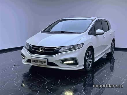 Honda Jade сбоку