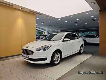 Ford Escort интерьер