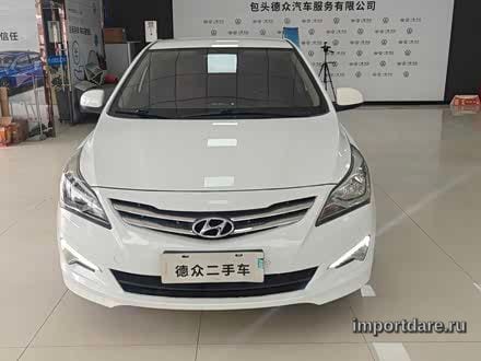 HYUNDAI VERNA 2014 — 78 000 км, Китай — под ключ — фото 1
