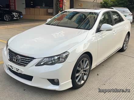 Toyota Reiz 2012