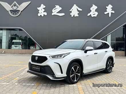 Toyota Crown Kluger 2023