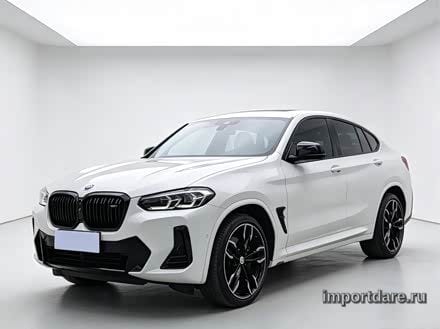 BMW X4 M сзади