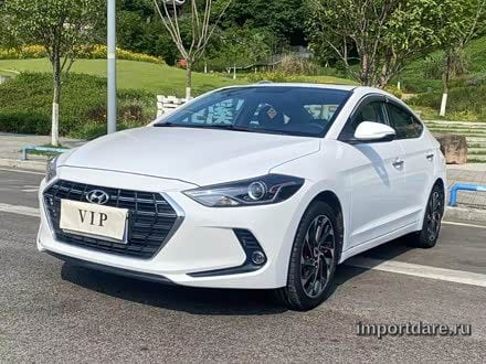 Hyundai Elantra Lingdong спереди