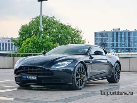 Aston Martin Db11 сзади