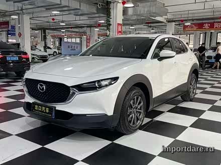 Mazda Cx-30 спереди