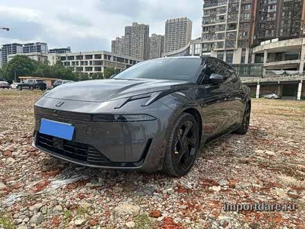 Lynk & Co 07 Em-P интерьер