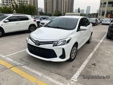 Toyota Vios сзади