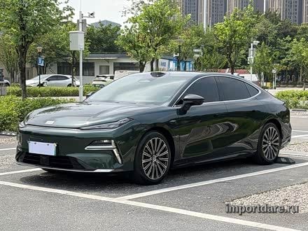 Geely Galaxy 8 2025