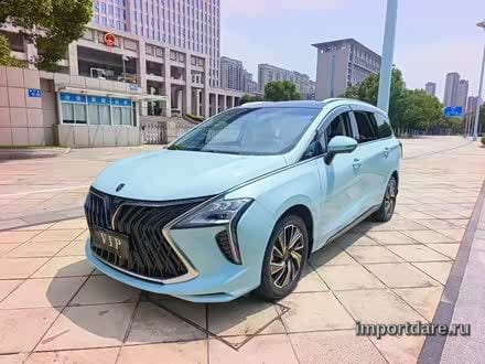 Dongfeng Forthing интерьер