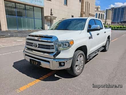 TOYOTA TUNDRA 2014 — 130 600 км, Китай — под ключ — фото 1