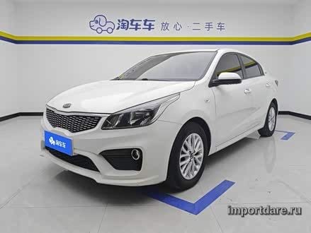 Kia K2 сбоку