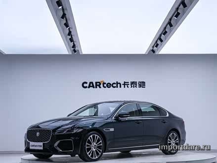 Jaguar Xfl спереди