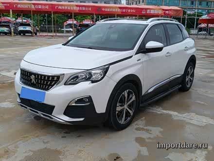 Peugeot 4008 сзади
