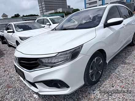 Honda Envix спереди