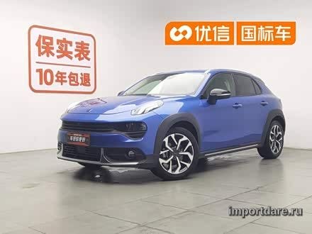 Lynk & Co 02 сзади
