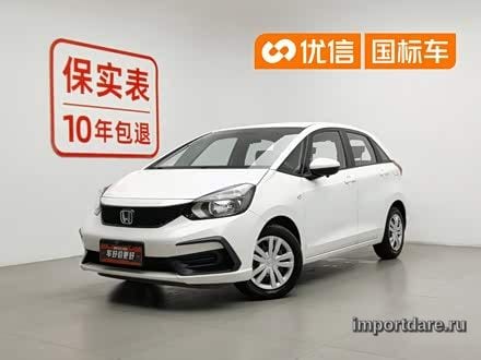 Honda Fit спереди