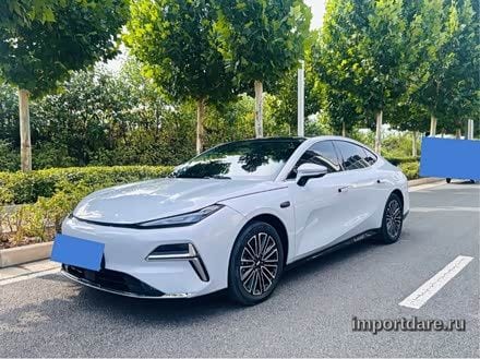Geely Galaxy 8 2025
