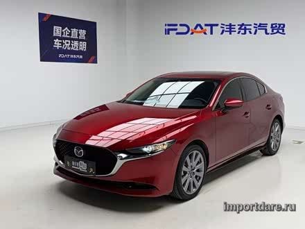 Mazda 3 昂克赛拉 спереди