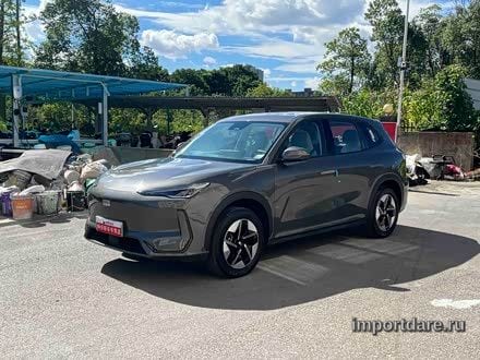 Geely Galaxy сзади