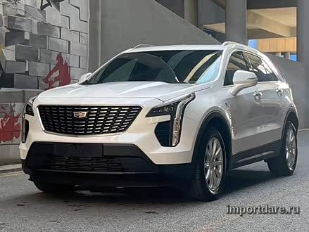 CADILLAC XT4 2018 — 28 000 км, Китай — под ключ — фото 1